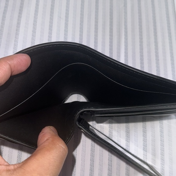 Coach Limited edition Disney Mickey Mouse Keith Haring 3 in 1 wallet - Picture 10 of 10